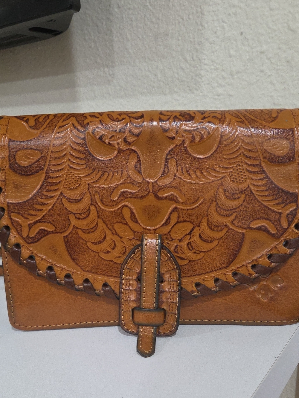 Patricia Nash Like New Hand-Tooled Tan Leather Crossbody Bag